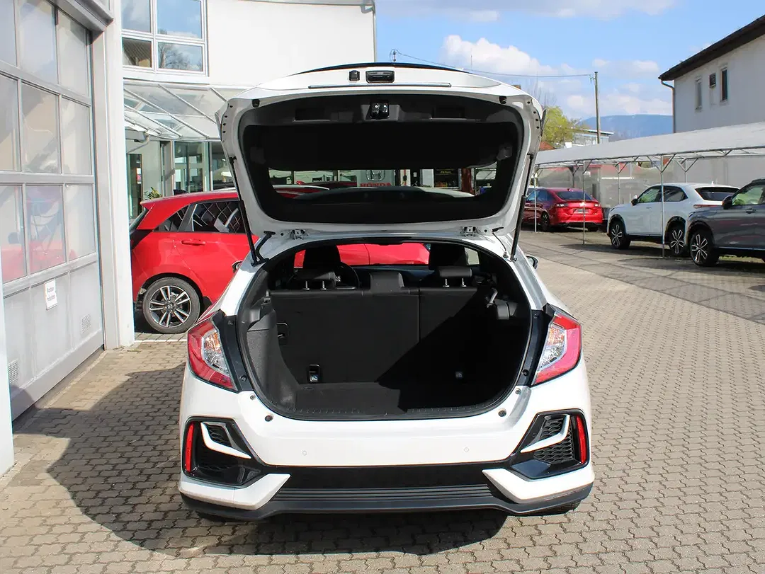 Honda Civic - Thumbnail 6