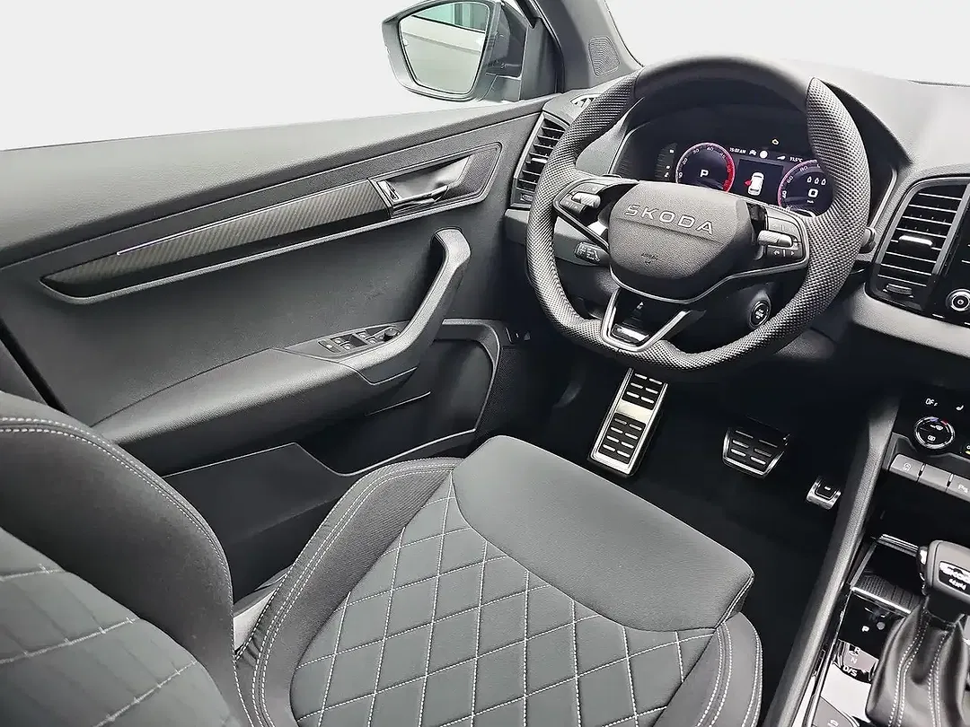 Skoda Karoq - Thumbnail 8