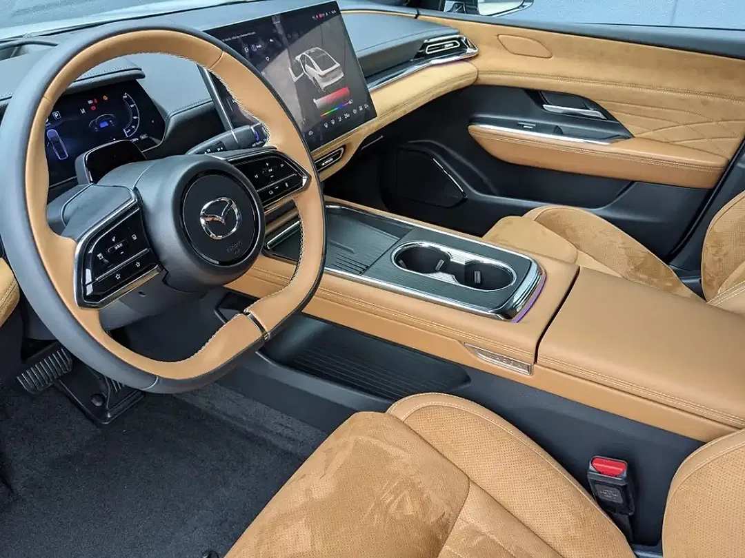 Mazda 6e - Thumbnail 10