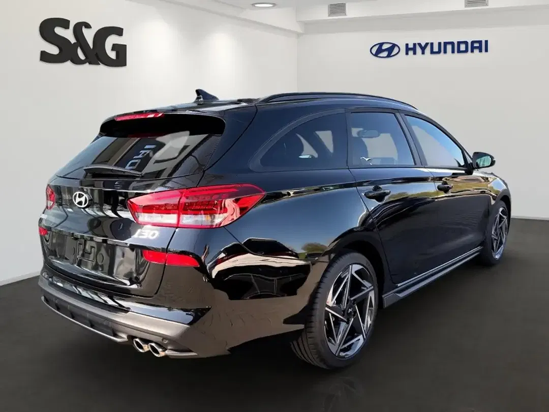 Hyundai i30 - Thumbnail 3