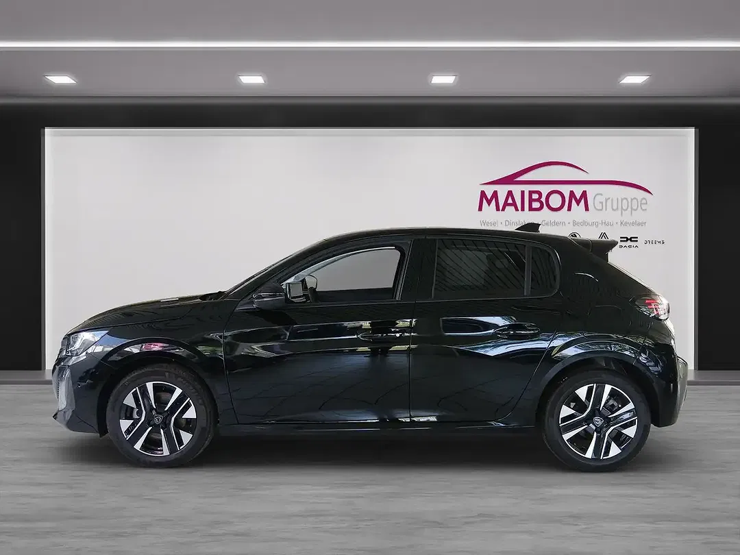 Peugeot 208 - Thumbnail 3