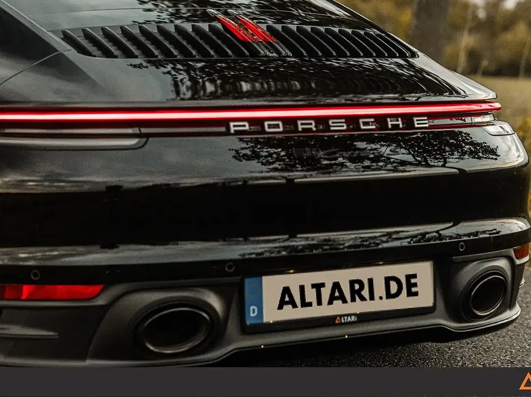 Porsche 992 - Thumbnail 8