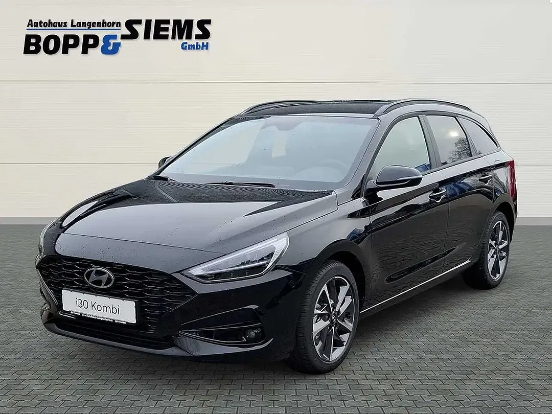 Hyundai i30 - Thumbnail 1