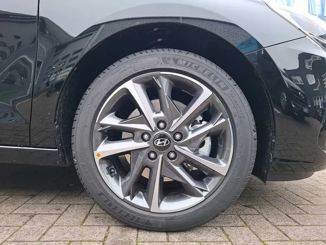 Hyundai i30 - Thumbnail 6