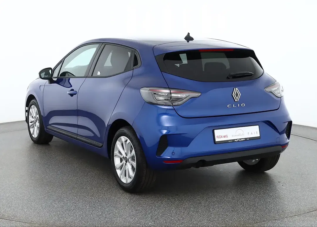 Renault Clio - Thumbnail 2
