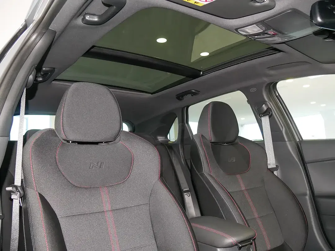 Hyundai i30 - Thumbnail 3