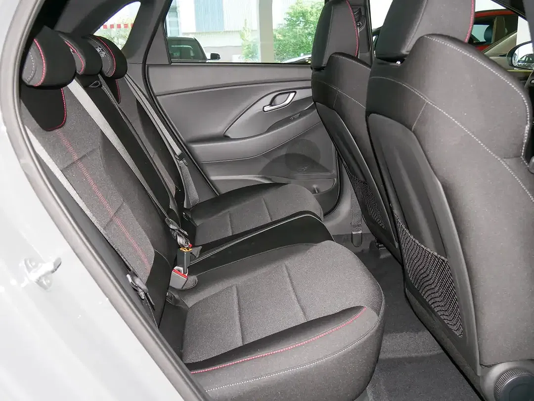 Hyundai i30 - Thumbnail 8