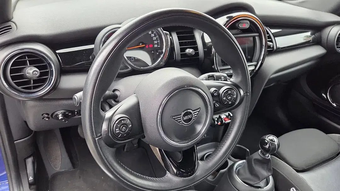 MINI Cooper - Thumbnail 11