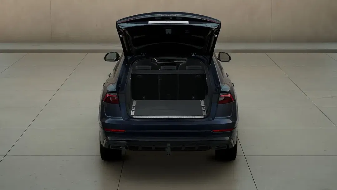 Audi Q8 - Thumbnail 5