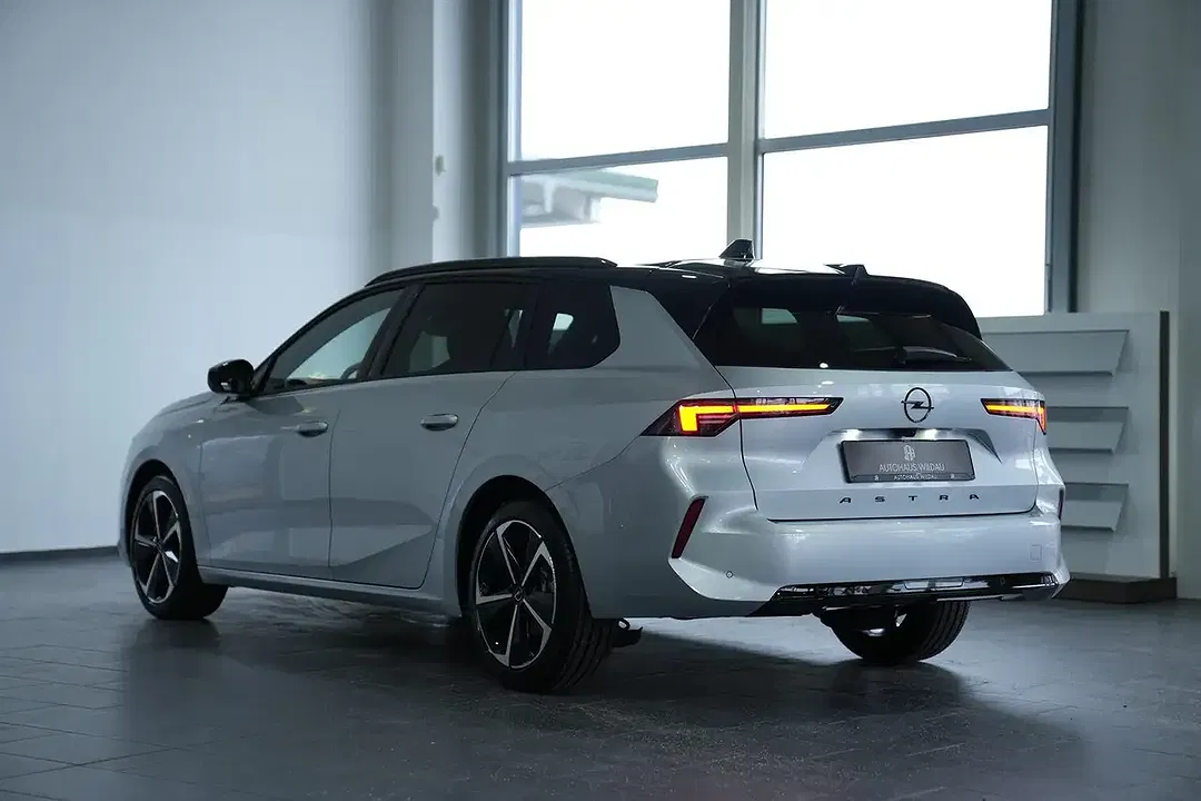 Opel Astra - Thumbnail 10