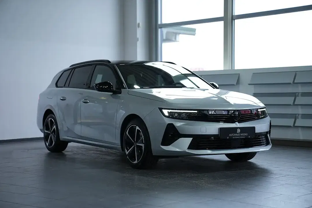 Opel Astra - Thumbnail 5