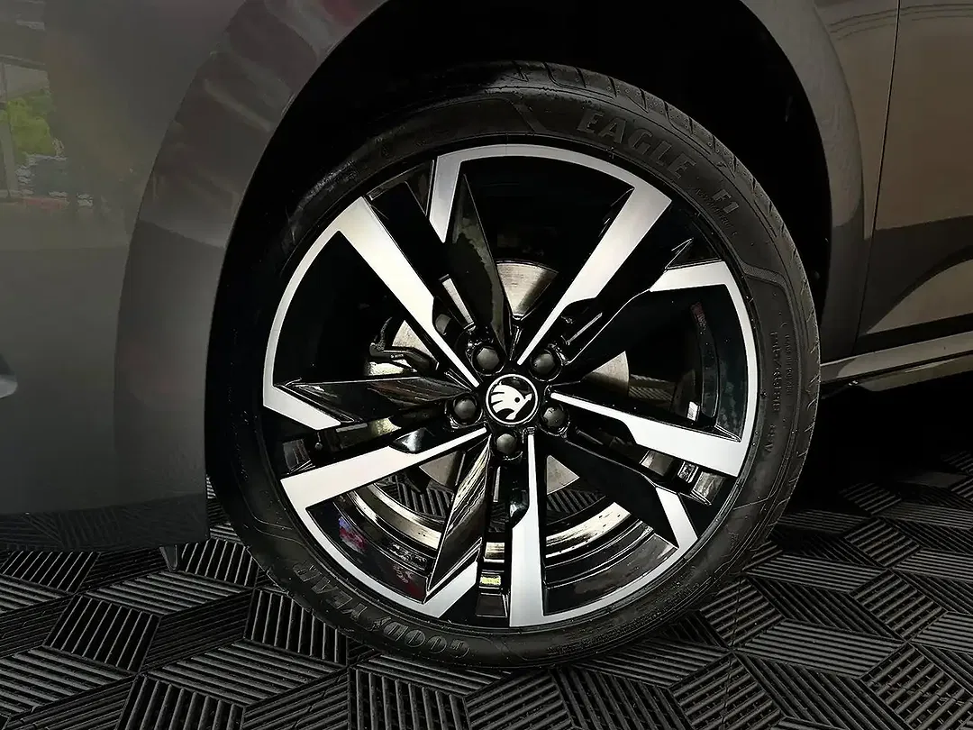 Skoda Kamiq - Thumbnail 12