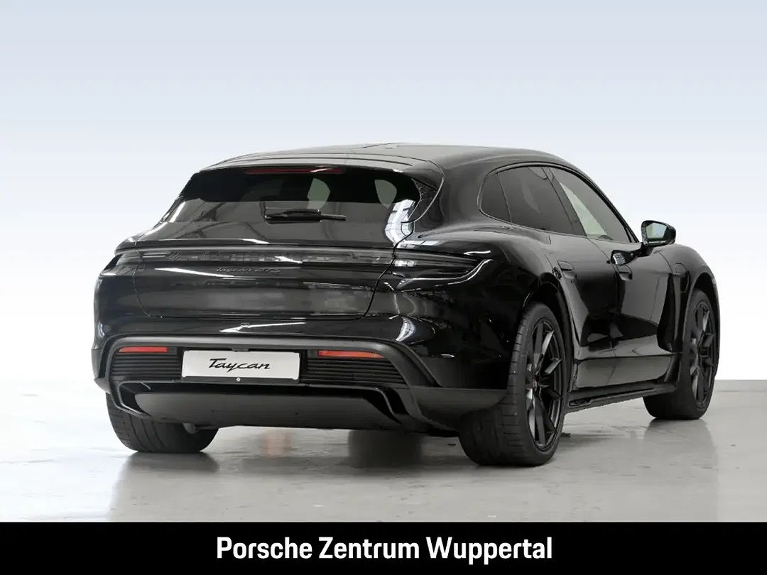 Porsche Taycan - Thumbnail 4