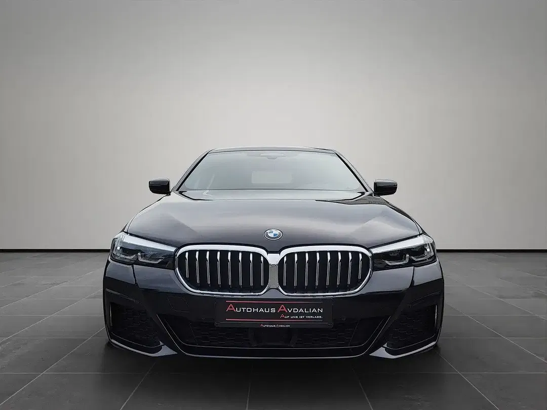 BMW 520 - Thumbnail 8