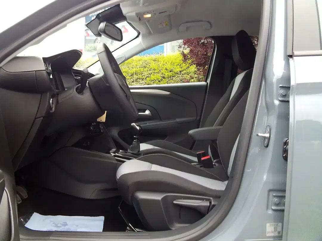 Opel Corsa - Thumbnail 11