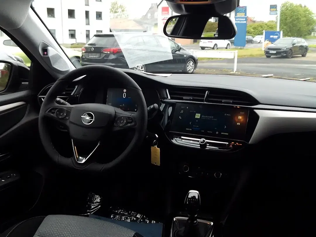 Opel Corsa - Thumbnail 9