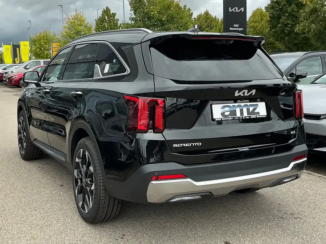 Kia Sorento - Thumbnail 5
