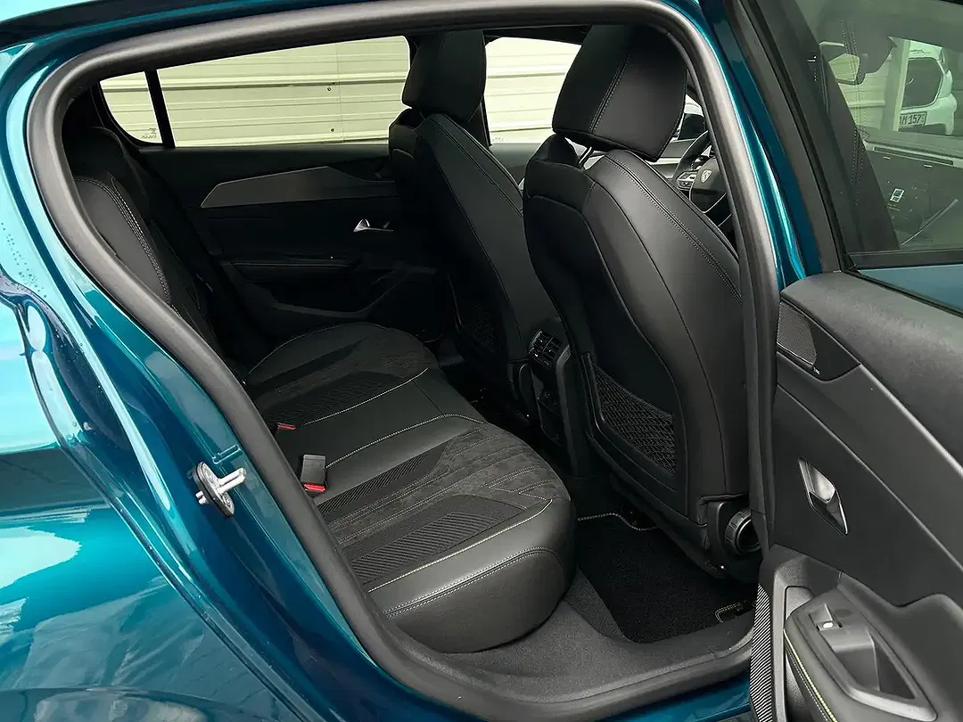 Peugeot 308 - Thumbnail 15