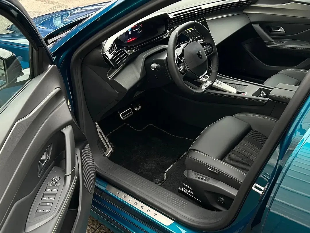 Peugeot 308 - Thumbnail 7