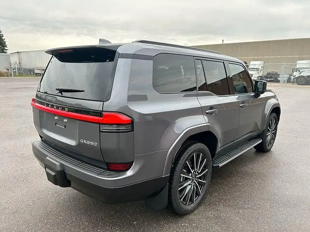 Lexus GX 550 - Thumbnail 3
