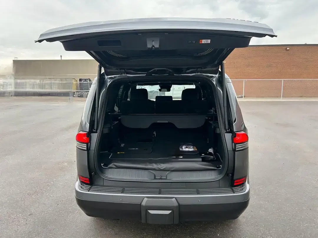 Lexus GX 550 - Thumbnail 5