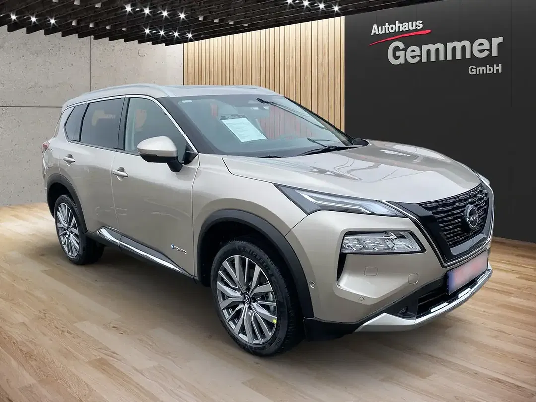 Nissan X-Trail - Thumbnail 3