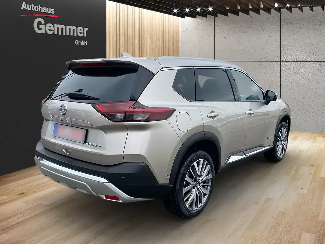 Nissan X-Trail - Thumbnail 4