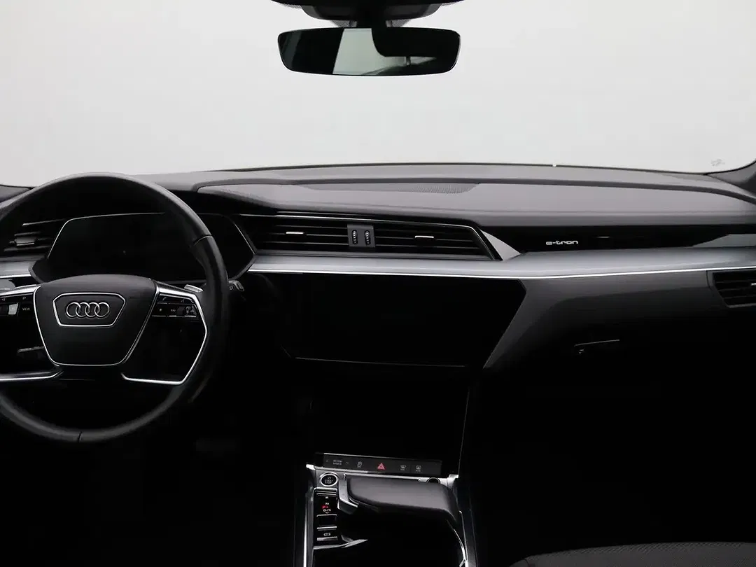 Audi Q8 e-tron - Thumbnail 12