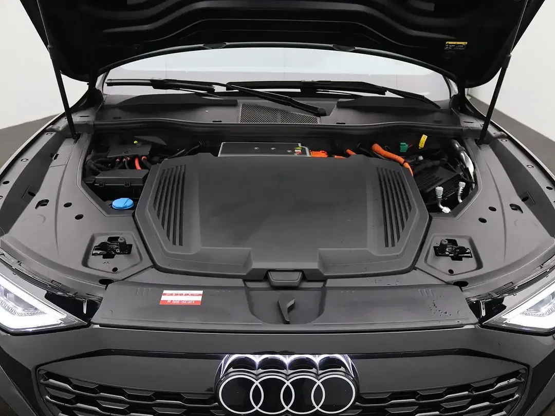 Audi Q8 e-tron - Thumbnail 17