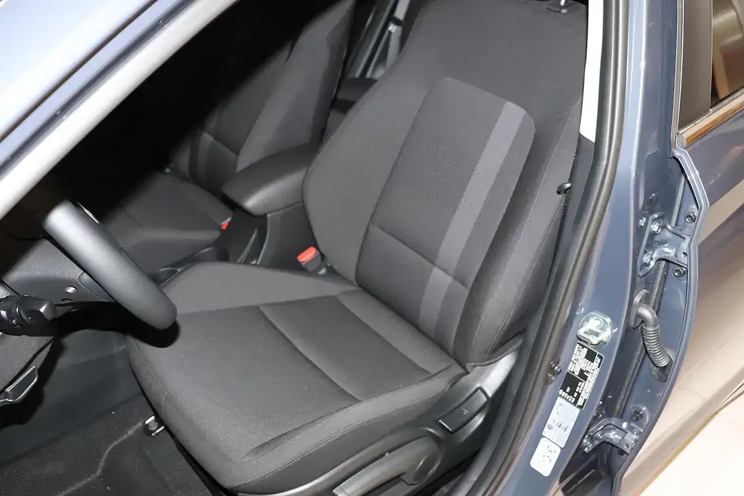 Hyundai i20 - Thumbnail 5