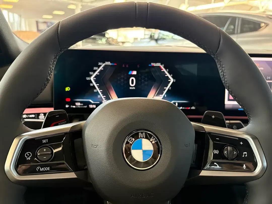 BMW 520 - Thumbnail 6