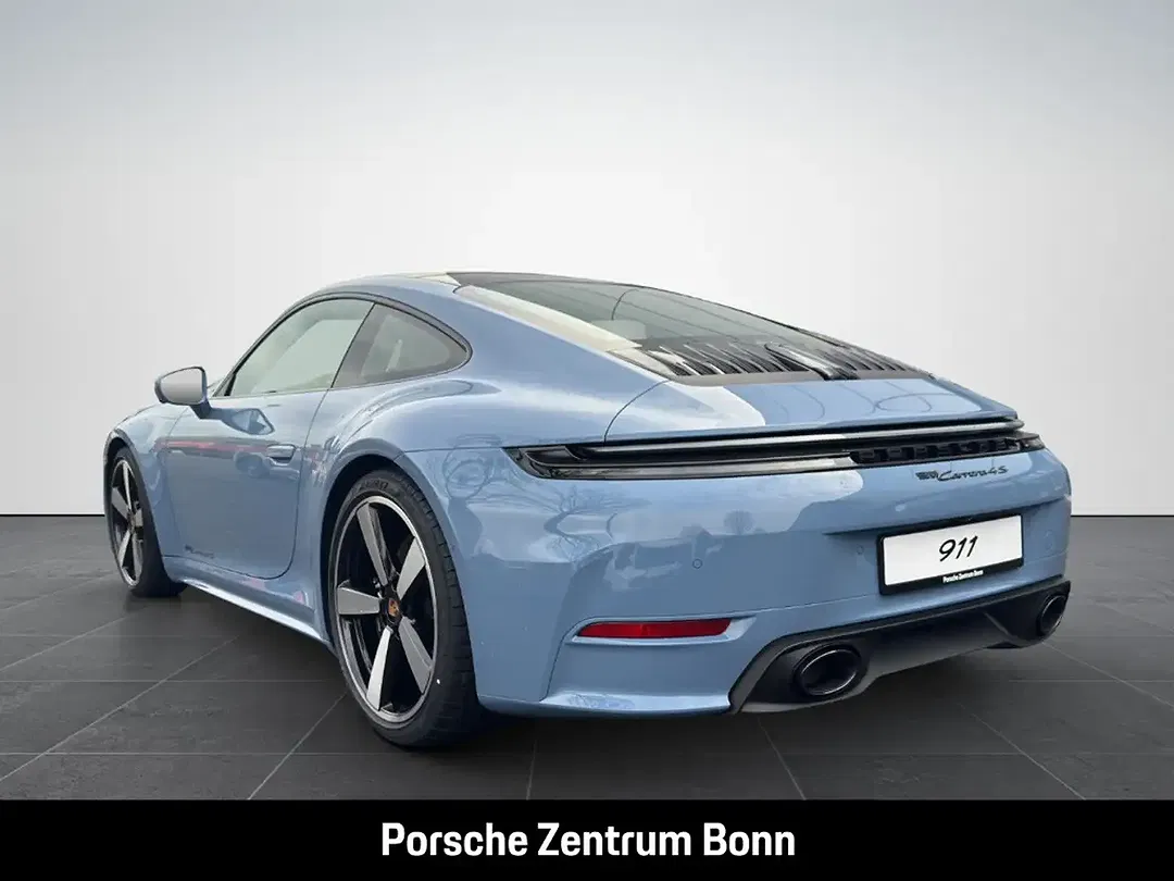 Porsche 992 - Thumbnail 7