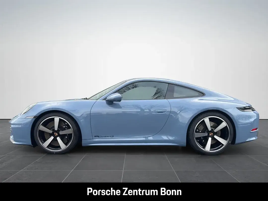 Porsche 992 - Thumbnail 8