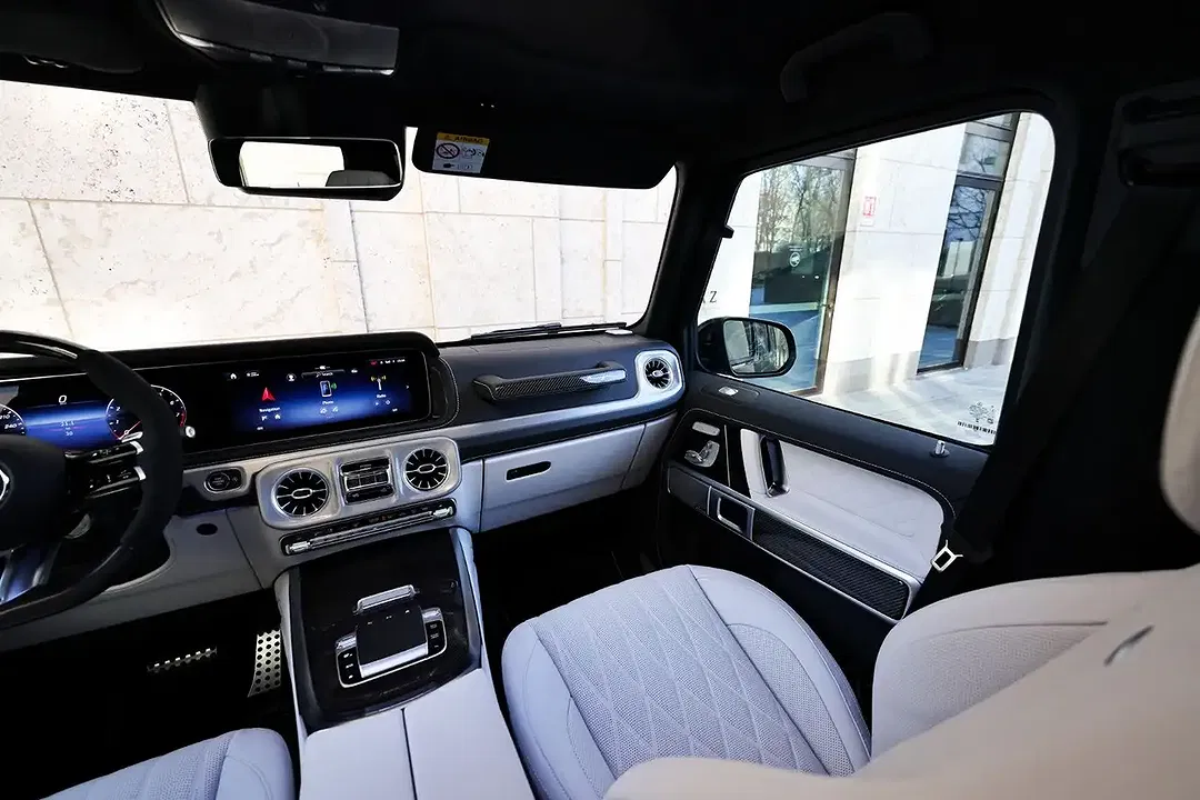Mercedes-Benz G 63 AMG - Thumbnail 14