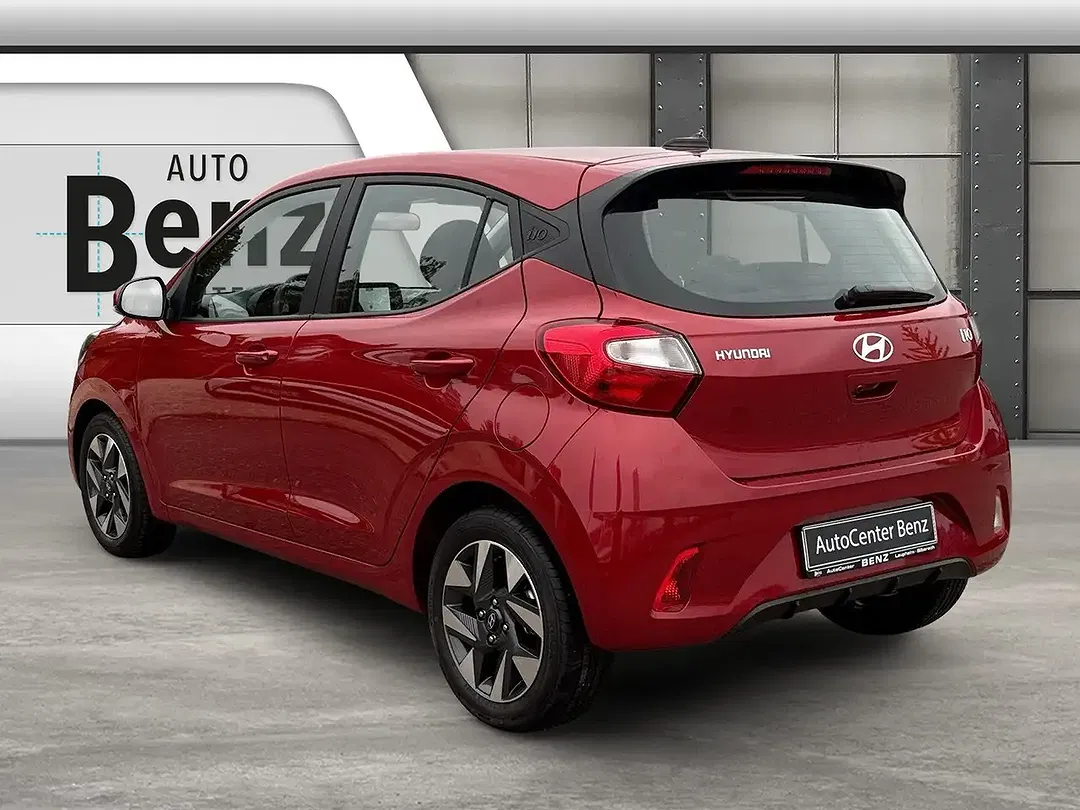 Hyundai i10 - Thumbnail 3