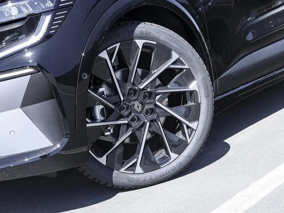 Renault Megane E-Tech - Thumbnail 10