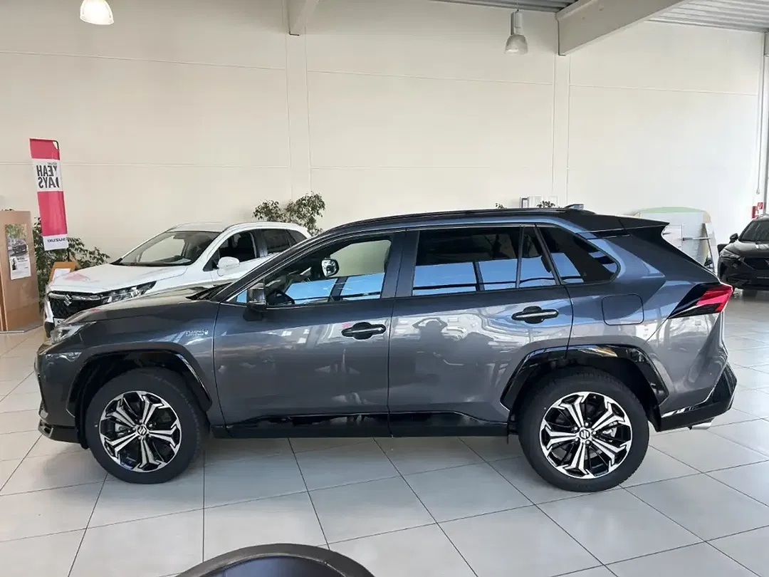 Suzuki Across - Thumbnail 3