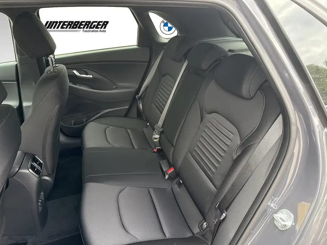 Hyundai i30 - Thumbnail 11