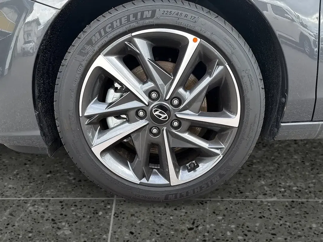 Hyundai i30 - Thumbnail 6