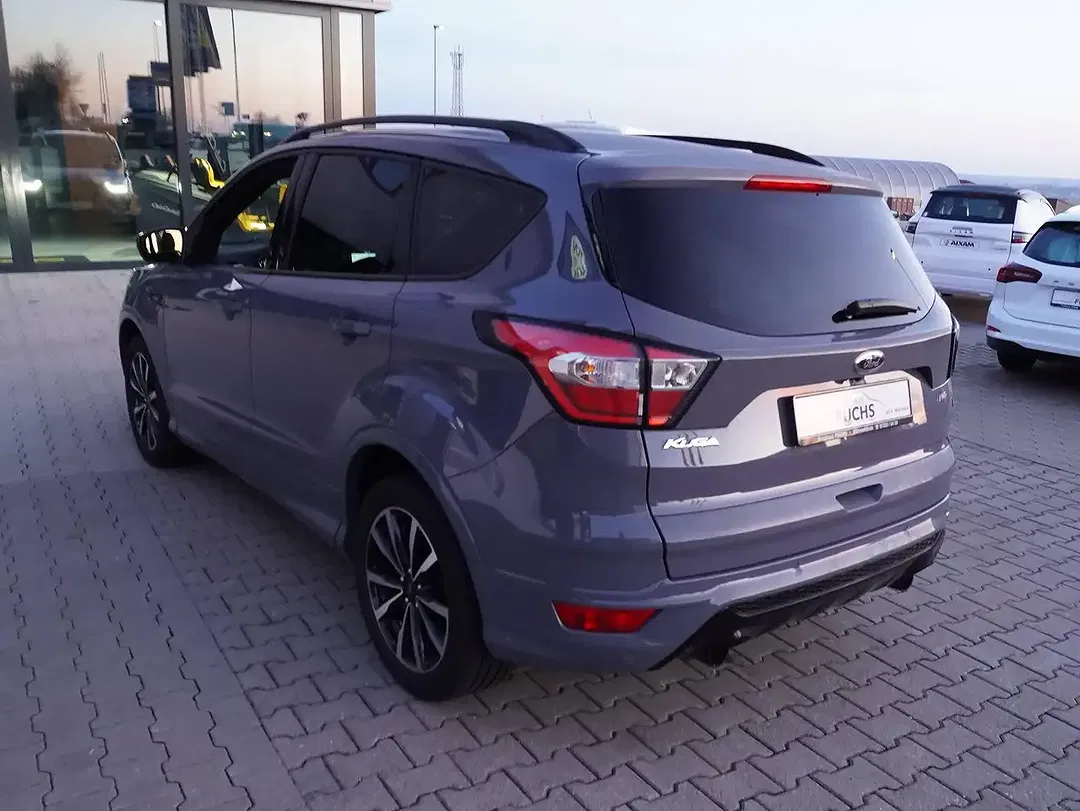 Ford Kuga - Thumbnail 8