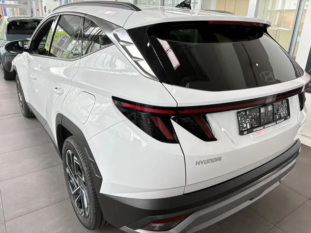 Hyundai TUCSON - Thumbnail 8