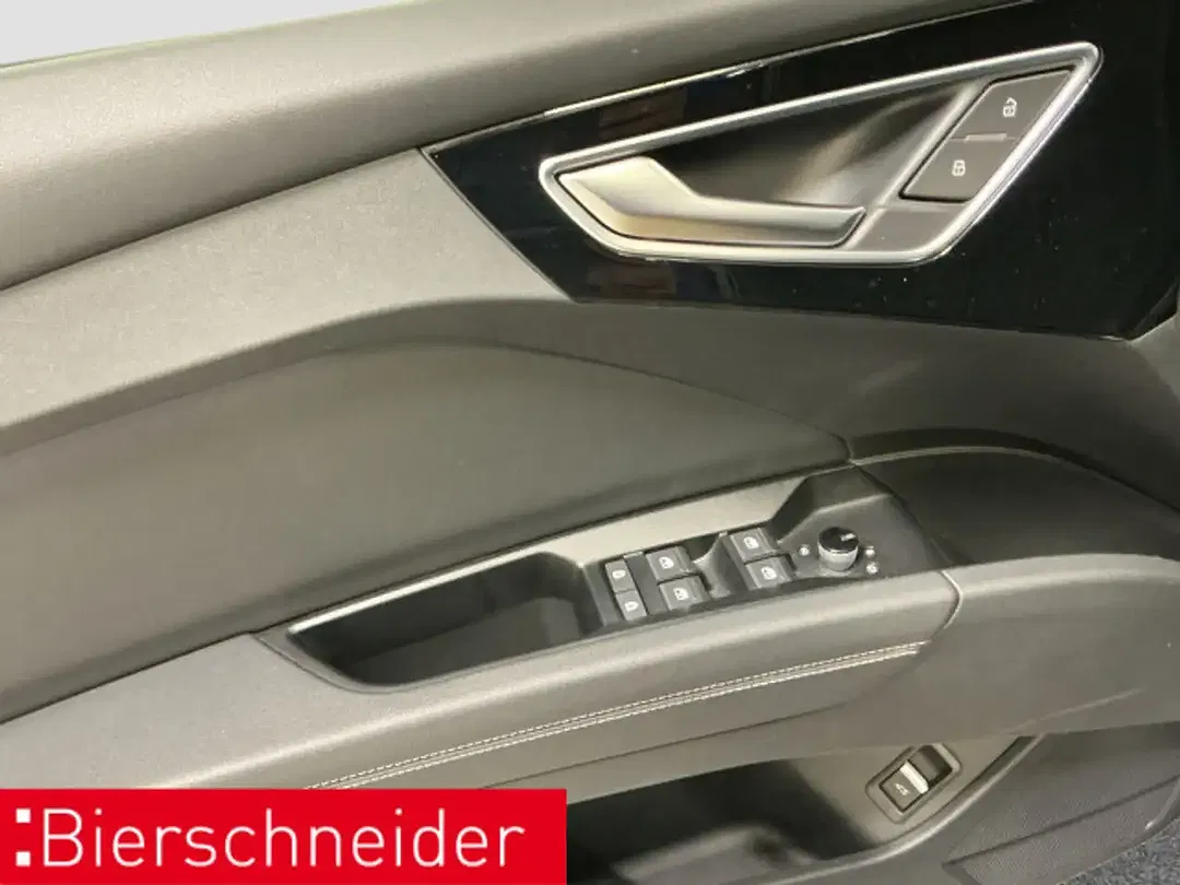 Audi Q4 e-tron - Thumbnail 8