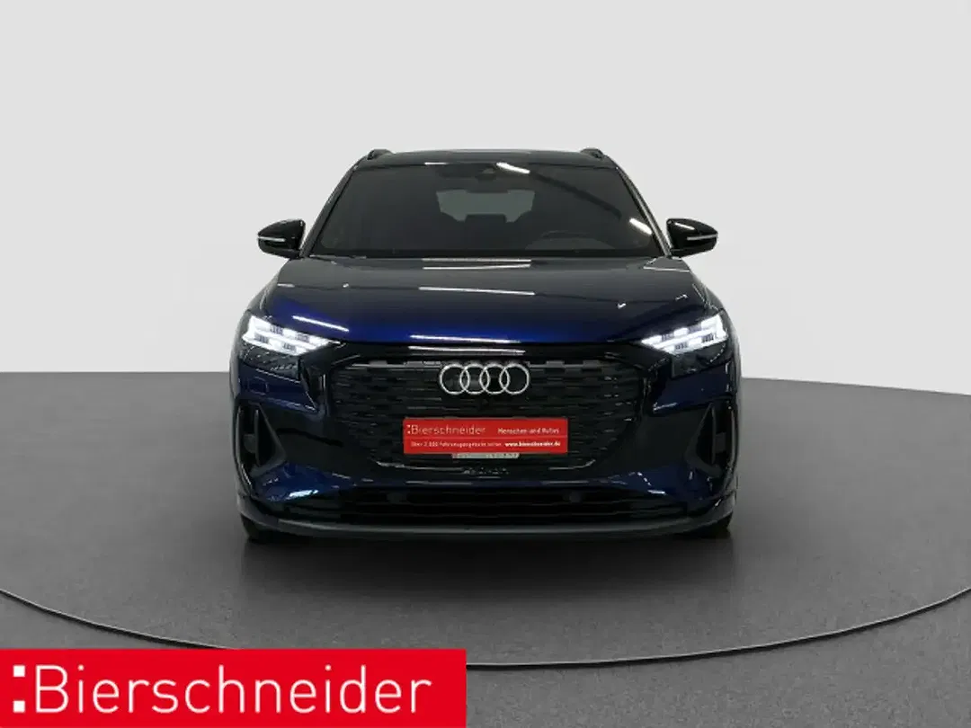 Audi Q4 e-tron - Thumbnail 2