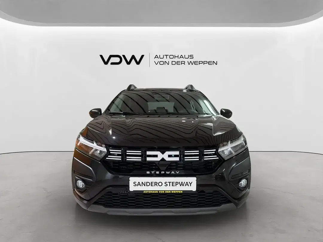 Dacia Sandero - Thumbnail 2