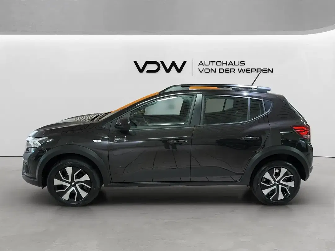 Dacia Sandero - Thumbnail 3