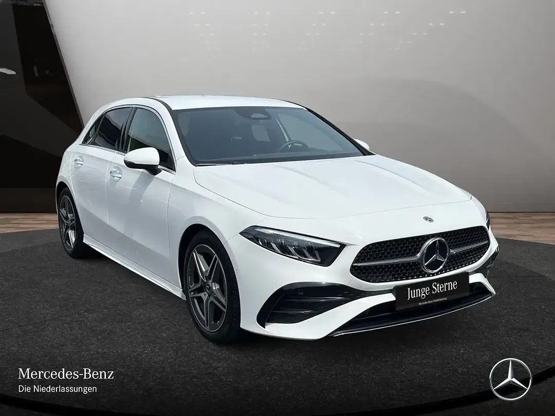 Mercedes-Benz A 220 - Thumbnail 4