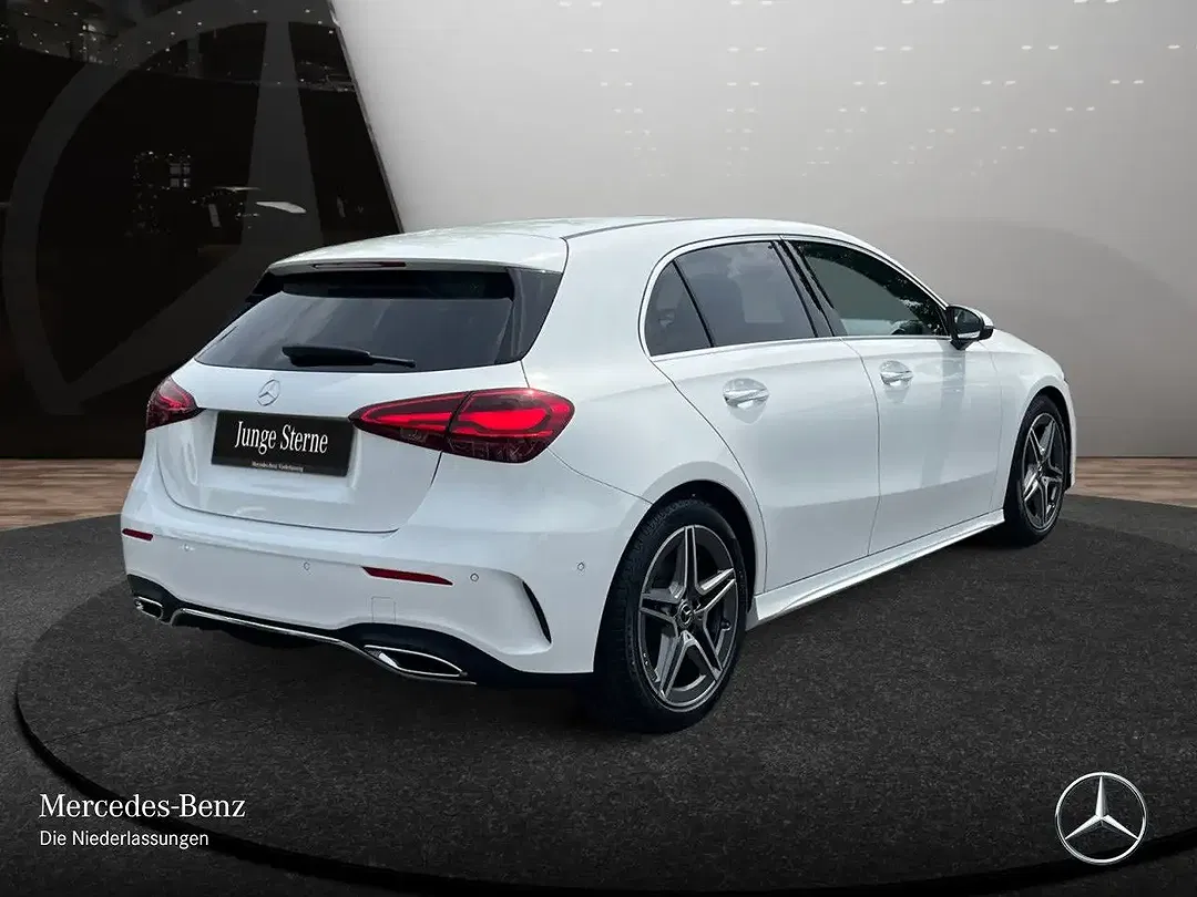 Mercedes-Benz A 220 - Thumbnail 7