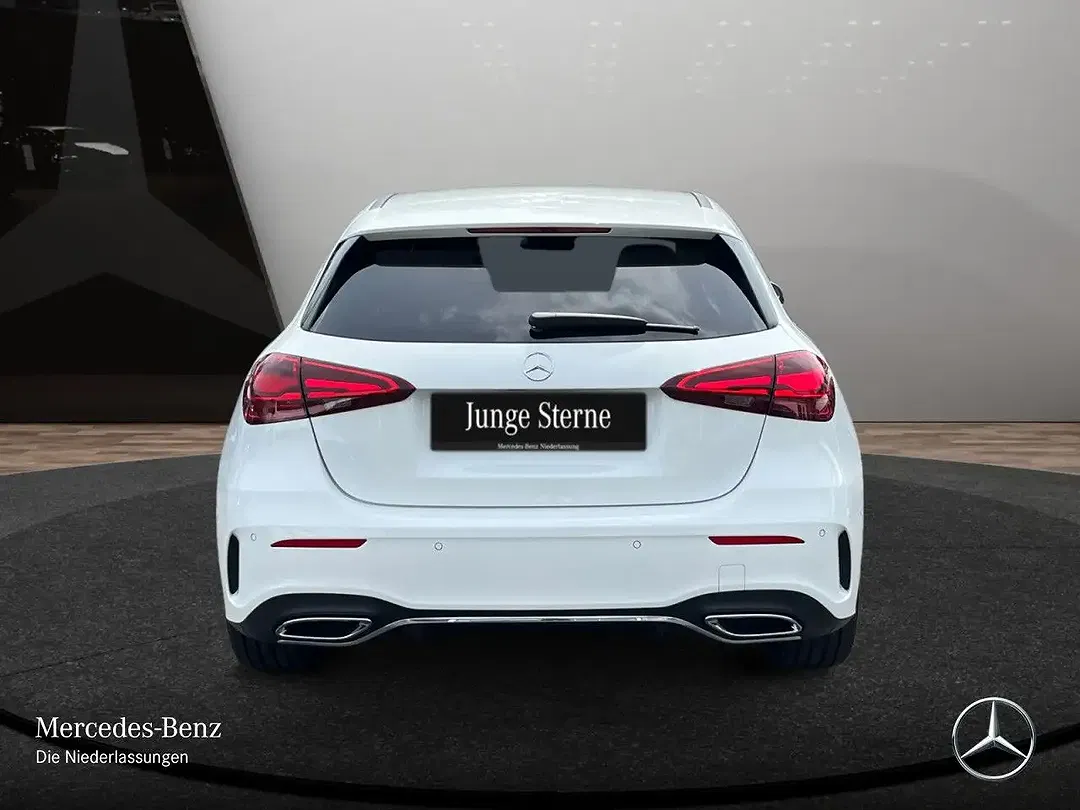 Mercedes-Benz A 220 - Thumbnail 8