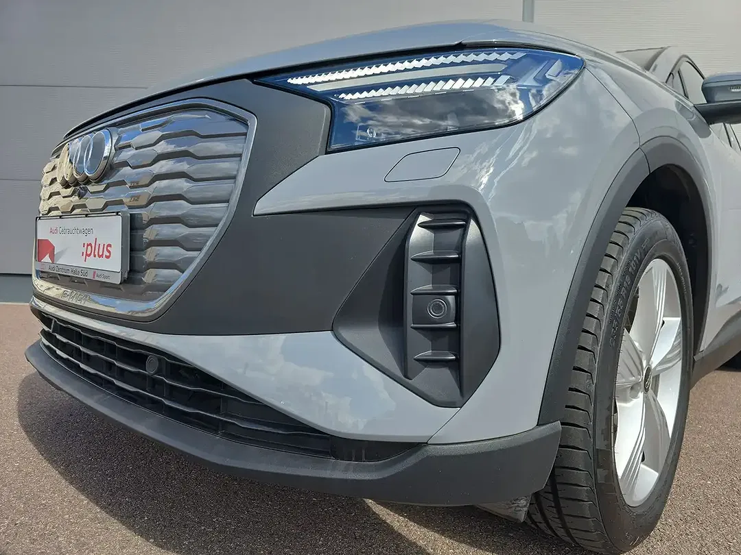 Audi Q4 e-tron - Thumbnail 6