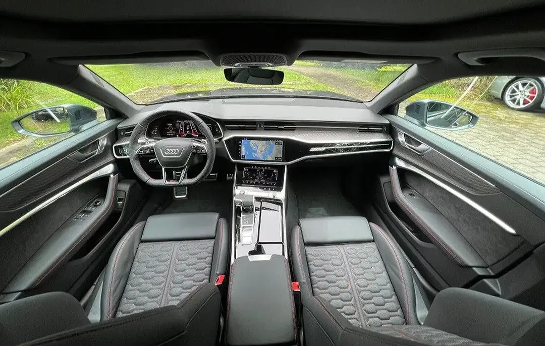 Audi RS6 - Thumbnail 15